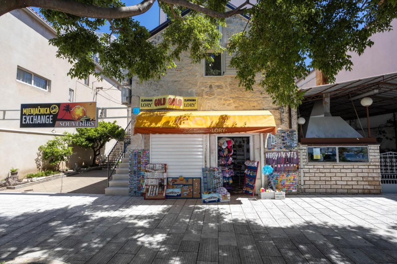 Apartments "Lory" -Baška Voda Buitenkant foto
